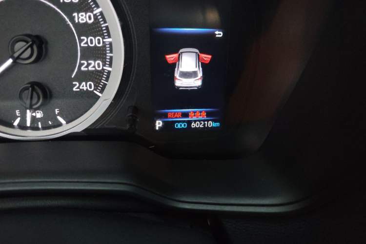 Used Toyota FRONTLANDER 2022 2.0L CVT Leading Edition
