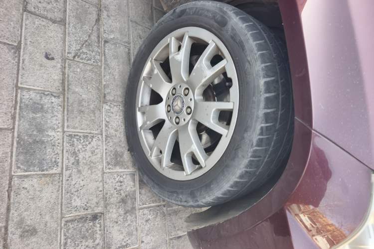 Used Mercedes-Benz GLK-Class 2011 GLK 300 4MATIC Fashion Model