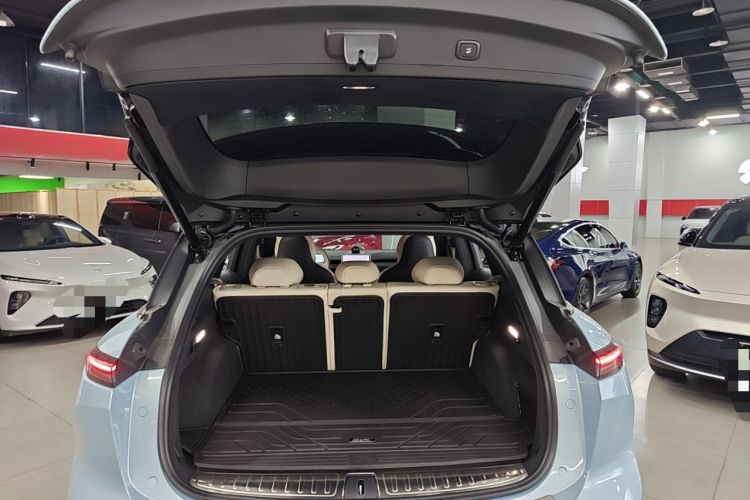 Used Nio ES6 2024 75 kWh Trunk