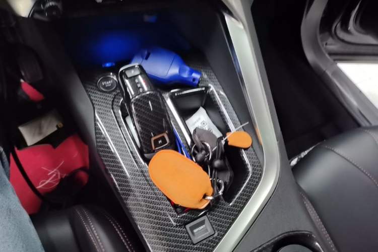 Used Peugeot 4008 2019 360THP BLACKPACK Obsidian Edition Gear Lever