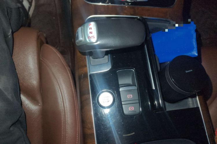 Used Audi A8 2014 A8L 45 TFSI quattro Comfort model