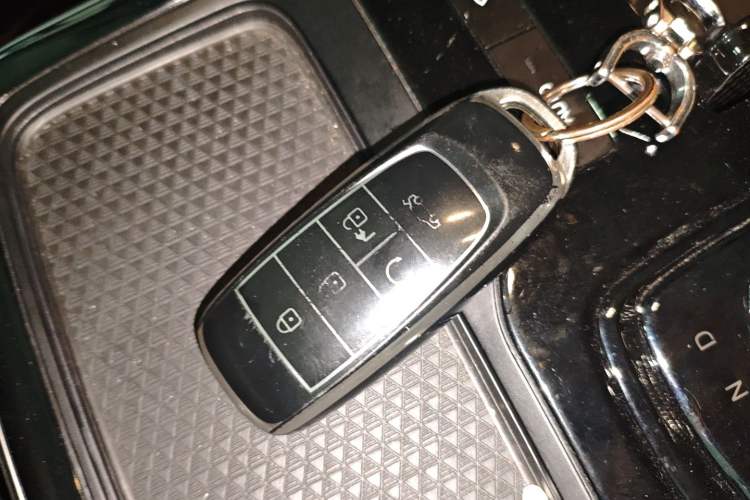 Used AION S Plus 2023 70 Enjoy Edition Lithium Iron Phosphate Vehicle Key