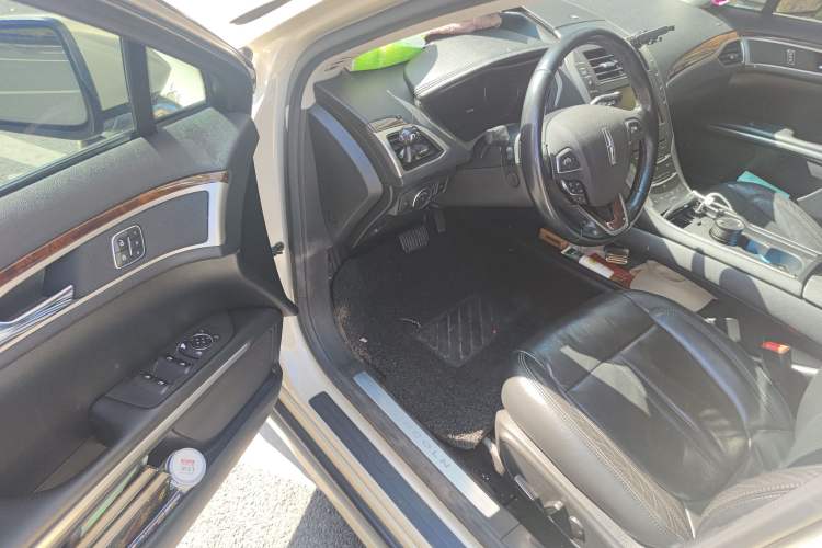 Used Lincoln MKZ 2014 2.0T Luxury Edition
