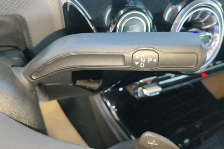 Used Mercedes-Benz A-Class 2022 Restyled A 180 L Sport Sedan Gear Lever