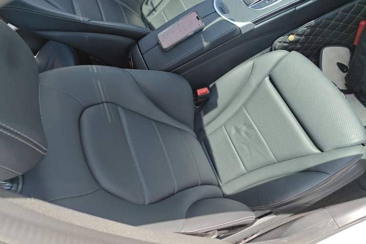 Used Mercedes-Benz C-Class 2019 C 180 L Fashion Edition Sport Version