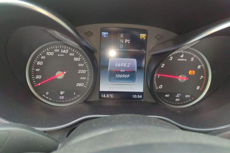 Used Mercedes-Benz C-Class 2015 Revised C 200 L Sport Edition Instrument Cluster