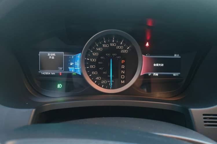 Used Ford Explorer 2013 3.5L Deluxe Model Instrument Cluster