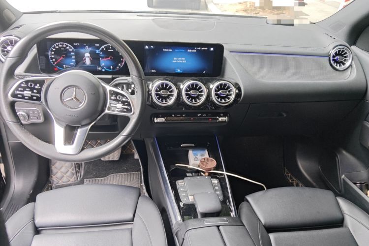 Used Mercedes-Benz GLA 2020 GLA 200 Center Console