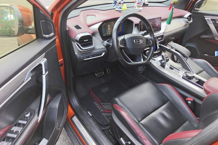 Used Geely Auto Coolray 2019 Sport Version 260T DCT Battle China VI Standard
