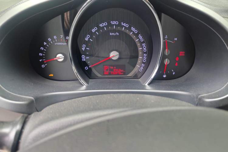 Used Kia Sportage R 2012 2.0L Automatic Two-Wheel Drive GLS
