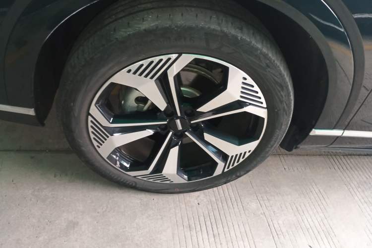 Used Wey Lanshan 2023 Four-Wheel Drive Ultra-Long Range Version
