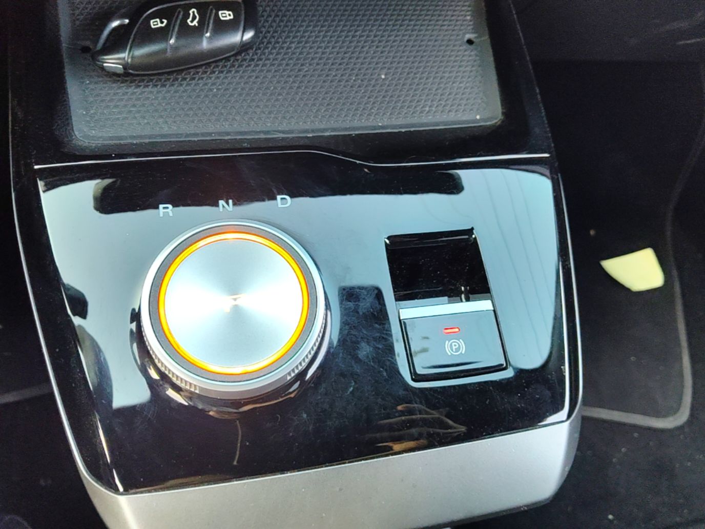 MG 4 EV 2023 415 km Range Sea-Faring Champion Edition — снимка 16