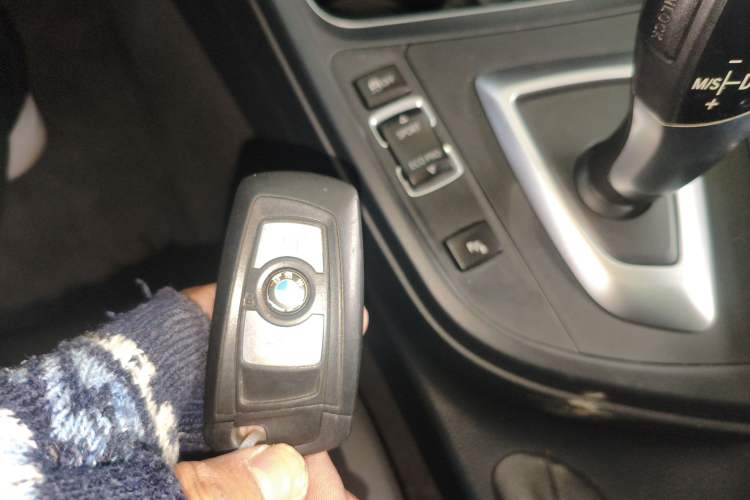 Used BMW 3 Series 2017 320Li Fashion Model
