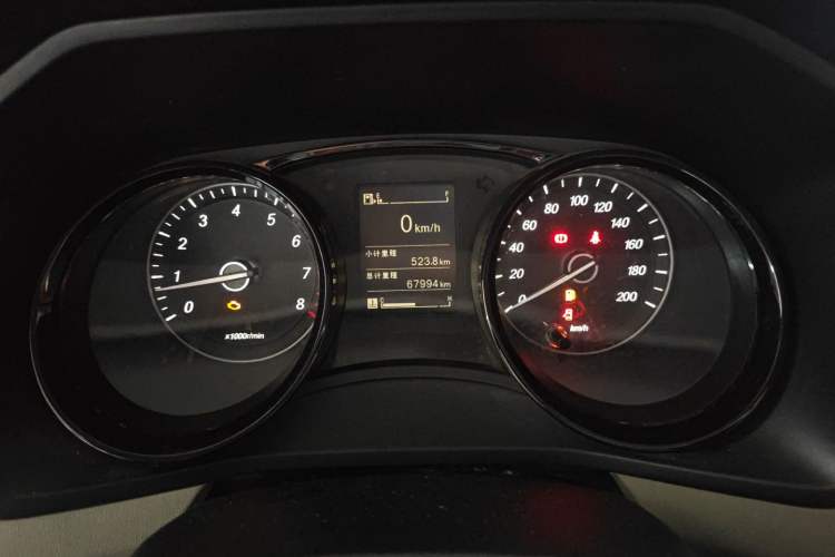 Used Wuling Hongguang PLUS 2019 1.5T Manual Comfort Version 7 Seats Instrument Cluster