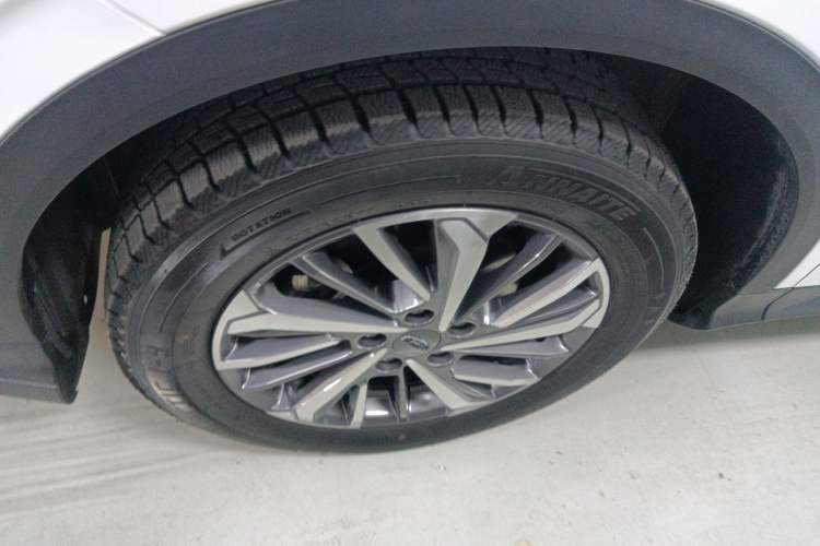 Used Geely Auto Coolray 2021 1.4T DCT Platinum Edition Left Front Wheel Hub