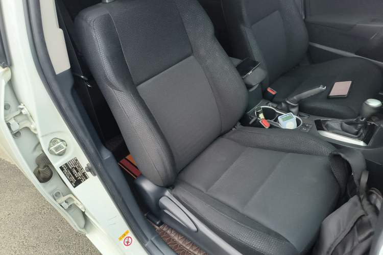 Used Toyota Levin 2017 Revised 185T CVT Elite Edition China V Standard Right Front Seat