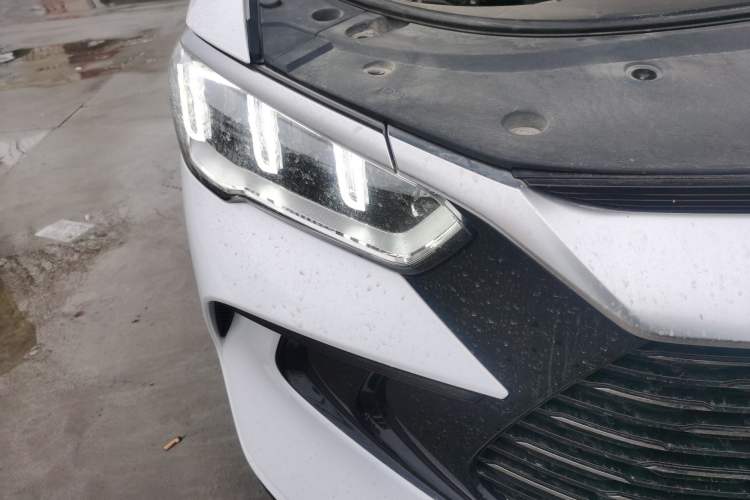 Used BYD Song Pro New Energy 2024 HONOR Edition DM-i 71KM Leading Model
