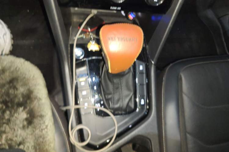 Used Volkswagen Tiguan L 2017 380TSI Automatic All-Wheel-Drive Luxury Edition
