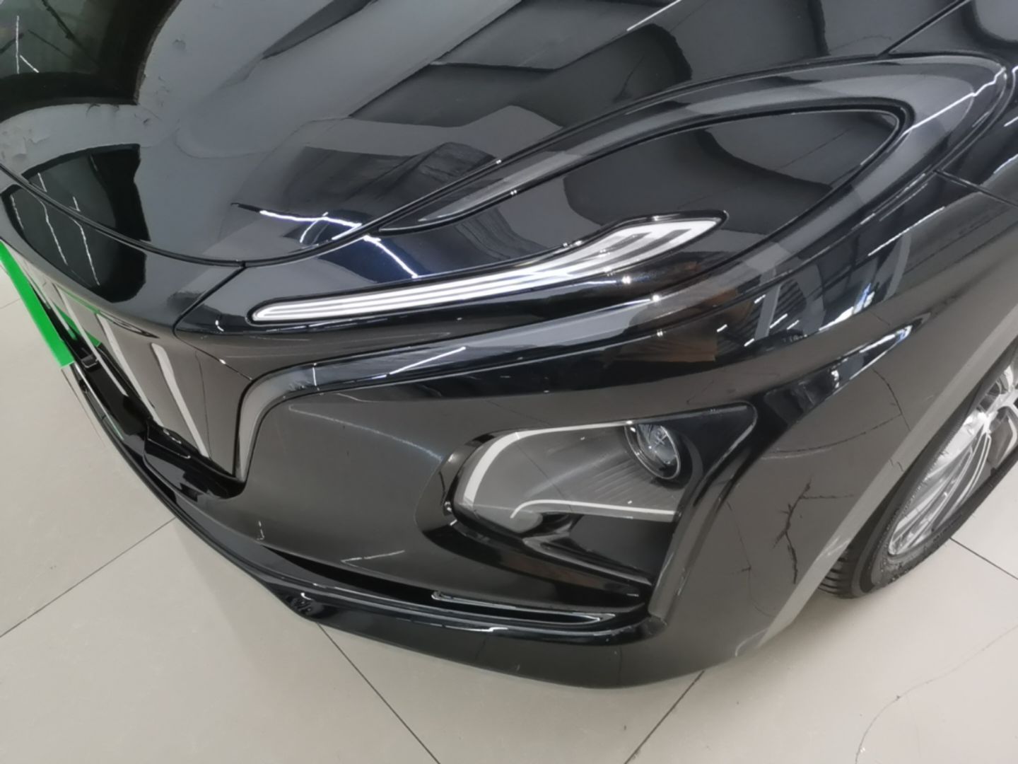 Hongqi E-QM5 2024 610 km PLUS — снимка 8