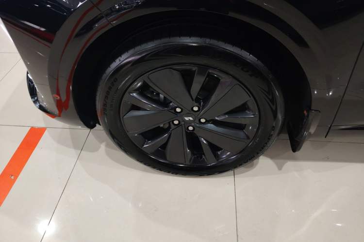 Used Li Auto L6 2025 Pro Smart Refresh Edition Left Front Wheel Hub