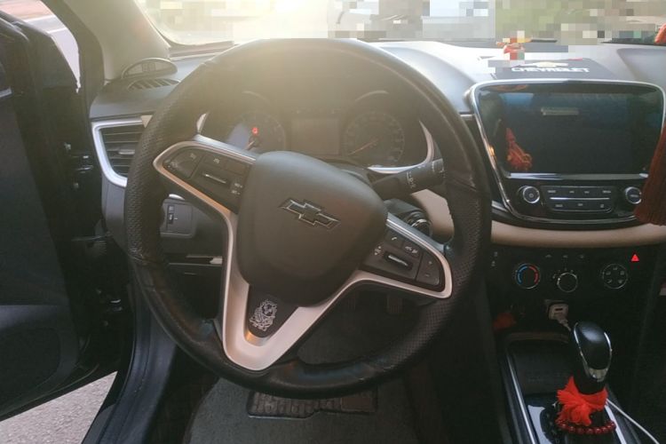 Used Chevrolet Monza 2022 320 Automatic Enjoyment Sunroof Version Steering Wheel