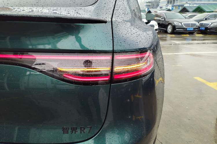 Used Hima Luxeed R7 2026 Model Pure Electric Max+ Right Rear Taillight