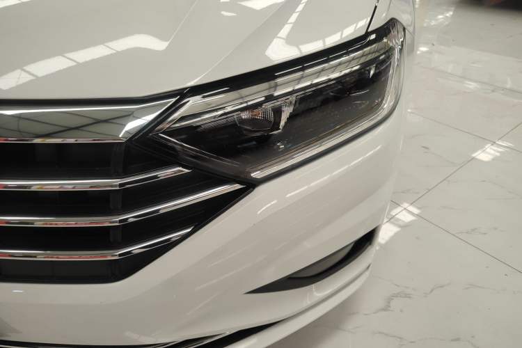 Used Volkswagen Sagitar 2021 200TSI DSG Comfort Connect Edition Left Front Headlight