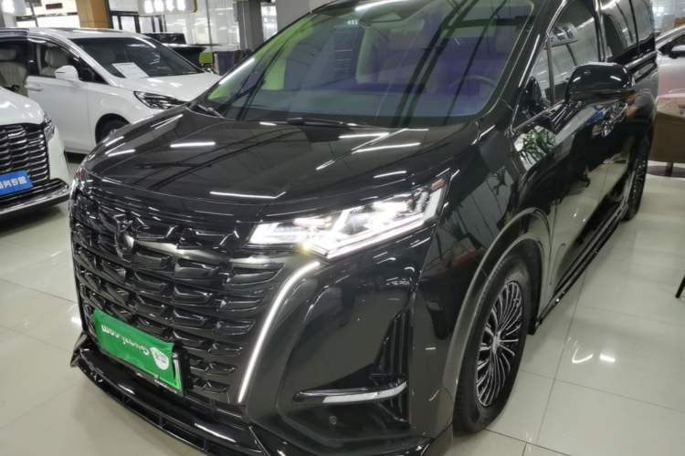 Used Denza D9 2024 DM-i 1050 Luxury Model