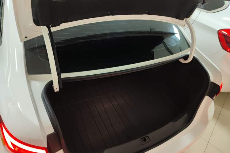 Used Buick GT 2019 18T Automatic Connected Elite Model China VI Standard
