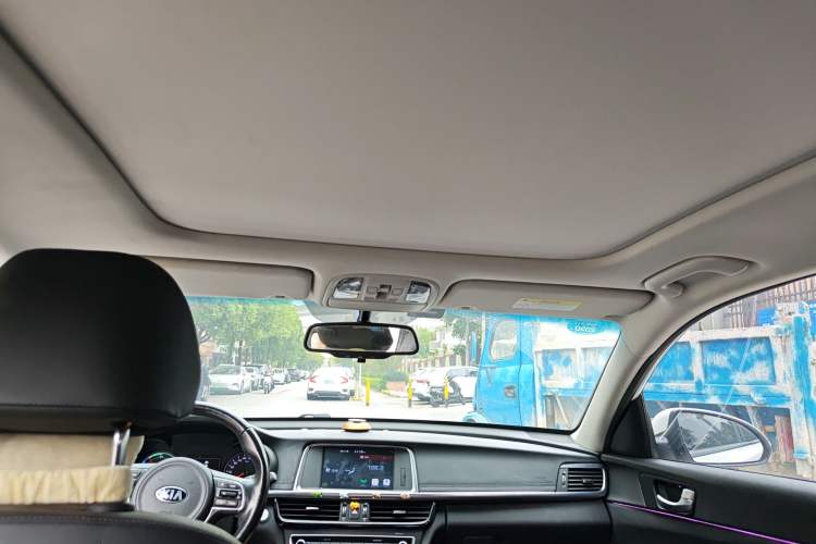 Used Kia K5 New Energy 2018 2.0L ZhiZun Edition
