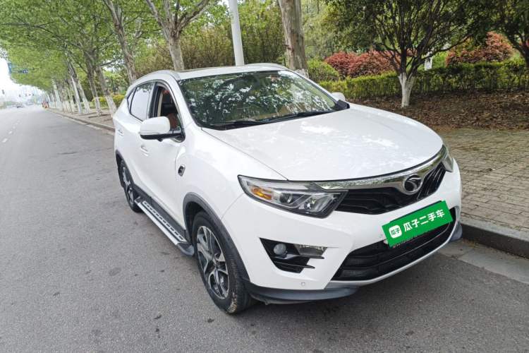 Used Soueast DX7 2015 1.5T Automatic Prestige Model Front Right 45 Deg