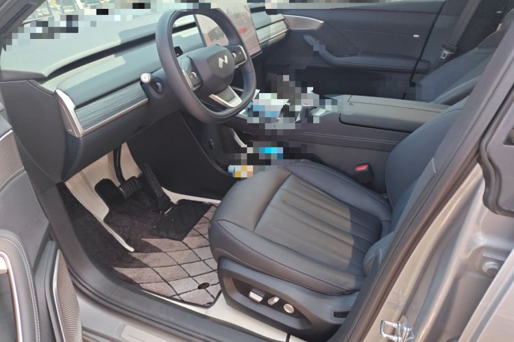 Used ONVO L60 2024 60 kWh All-Wheel Drive