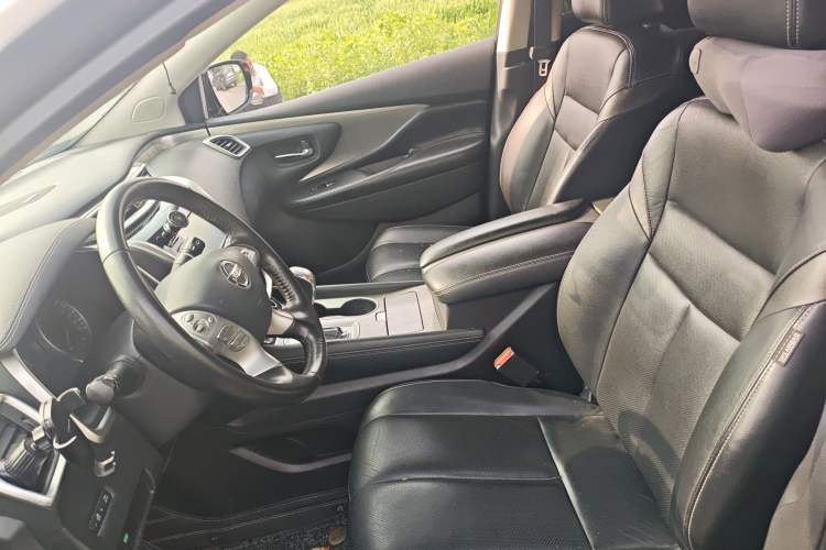 Used Nissan Murano 2017 2.5L XL Two-Wheel Drive Smart Edition Left Front Seat