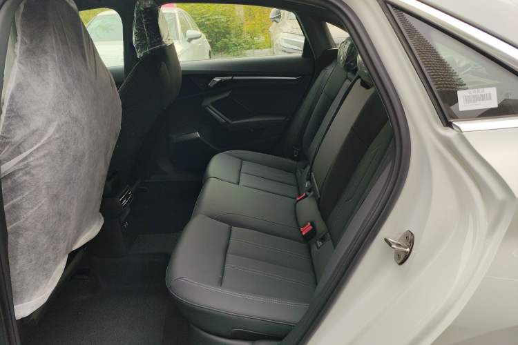 Used Audi A3 2026 A3L Limousine 35 TFSI Enjoyment Edition Left Rear Seat