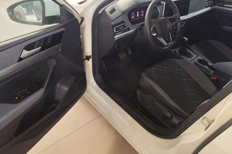 Used Volkswagen Lavida 2023 Revised 1.5L Automatic DeYi Edition