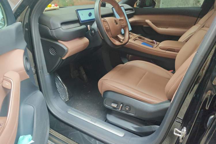 Used Nio ES6 2023 75 kWh
