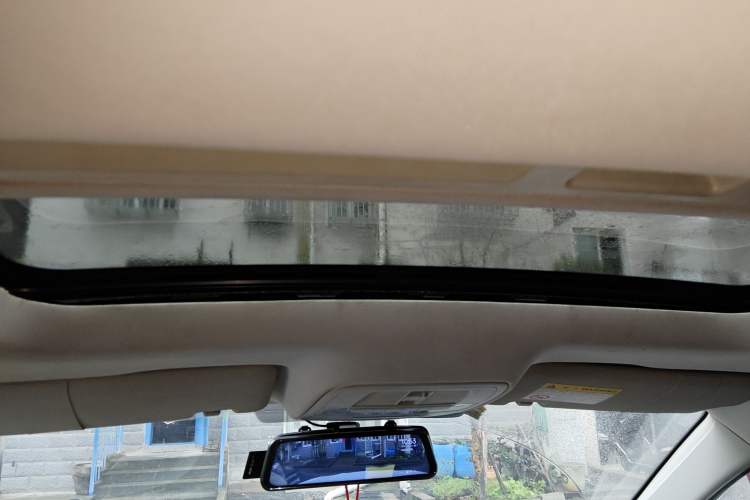 Used Roewe i5 2019 1.5L Automatic 4G Connected Langhao Edition