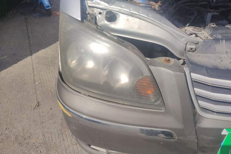 Used FORTHING Lingzhi 2012 Commercial Version 1.6L Utility Model