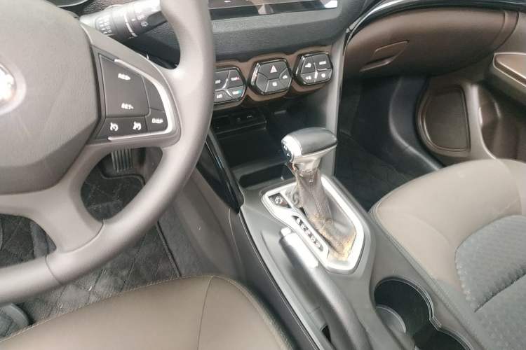 Used GAC Trumpchi GS4 2015 200T G-DCT Elite Edition