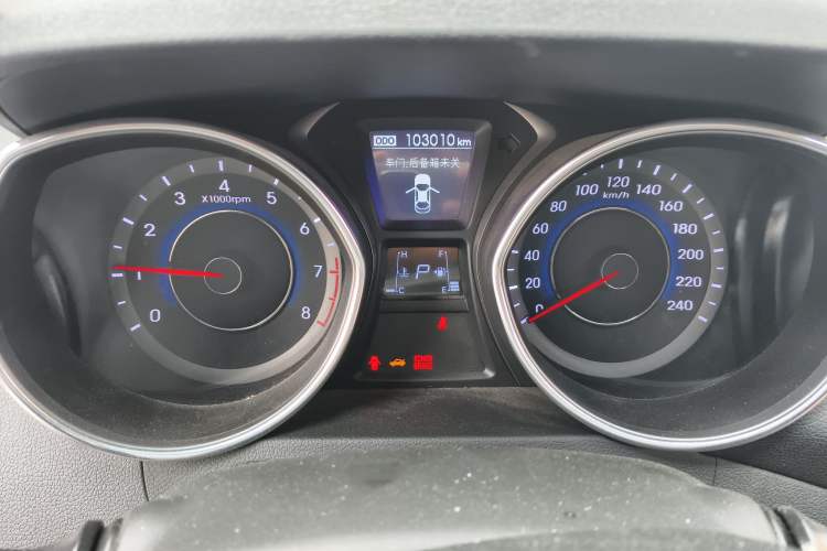 Used Hyundai Elantra (5th Generation / Langdong) 2013 1.6L Automatic Luxury Model