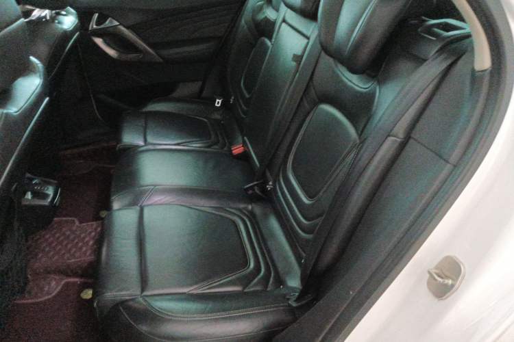 Used DS 5 2014 1.6T Luxury Edition THP200