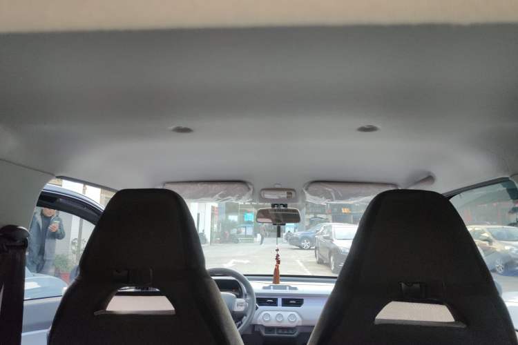 Used Chery QQ Ice Cream 2022 170km Sundae Phosphate Lithium-Ion