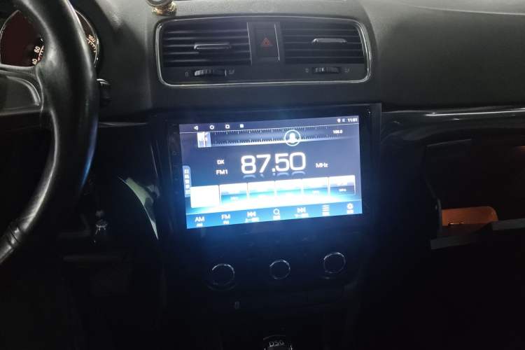 Used Skoda Yeti 2016 1.4TSI DSG Advanced Edition Audio And AC Panel