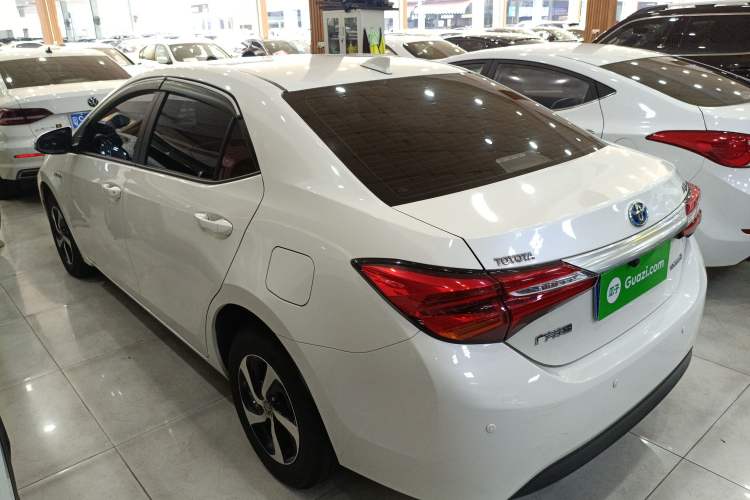 Used Toyota Levin 2017 Revised Dual-Engine 1.8H GS E-CVT Elite Sunroof Version China V Standard