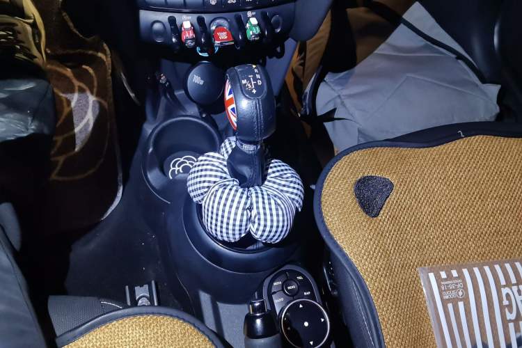 Used MINI 2014 1.2T ONE