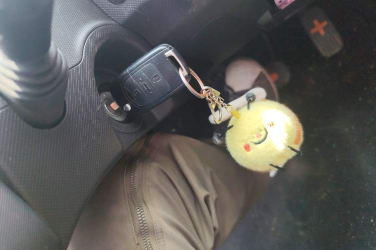 Used Wuling Hongguang MINIEV 2021 Macaron Fashion Edition Lithium-Ion Battery
