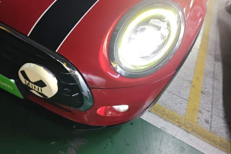 Used MINI 2018 1.5T COOPER Artist
