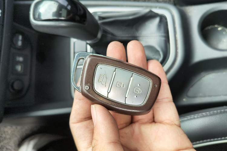 Used Hyundai ix25 2015 1.6L Automatic Two-Wheel Drive Smart GLS Trim Interior 1