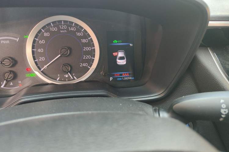 Used Toyota Levin 2019 Dual-Engine 1.8H E-CVT Luxury Edition China VI Standard
