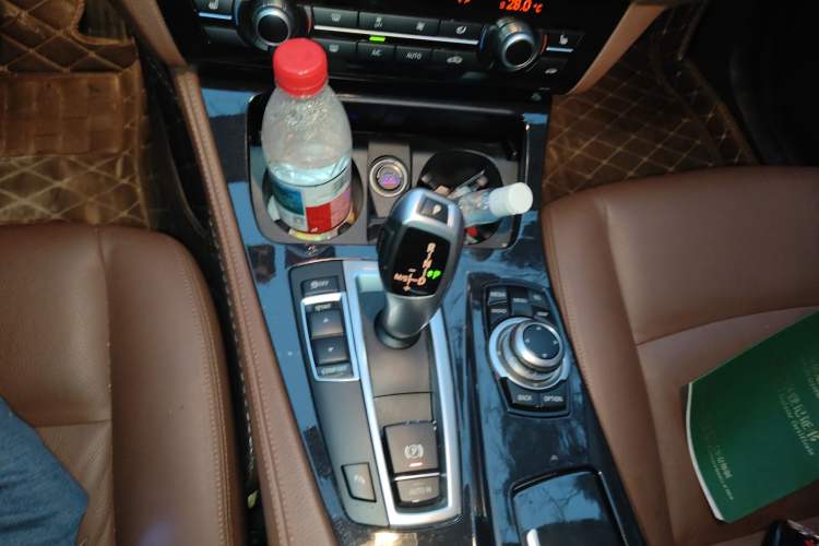 Used BMW 5 Series 2017 520Li Elegant Edition
